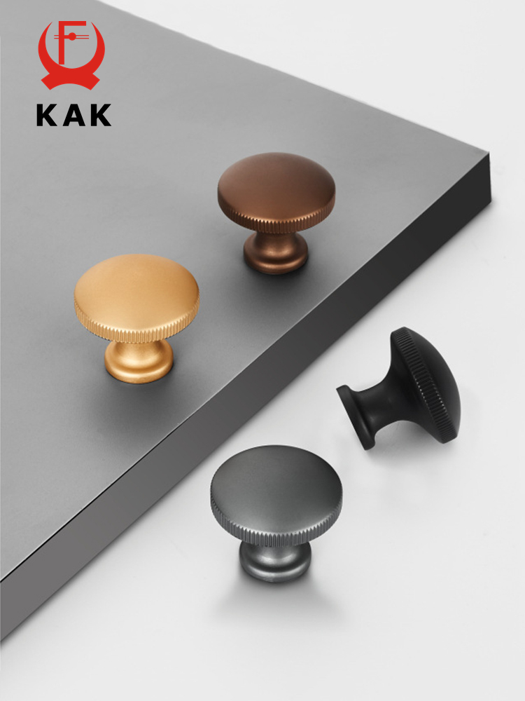 Kak-高級キャビネットノブとハンドル,ヨーロピアンスタイル - Vintage Furniture Hardware Pulls のレビューと価格