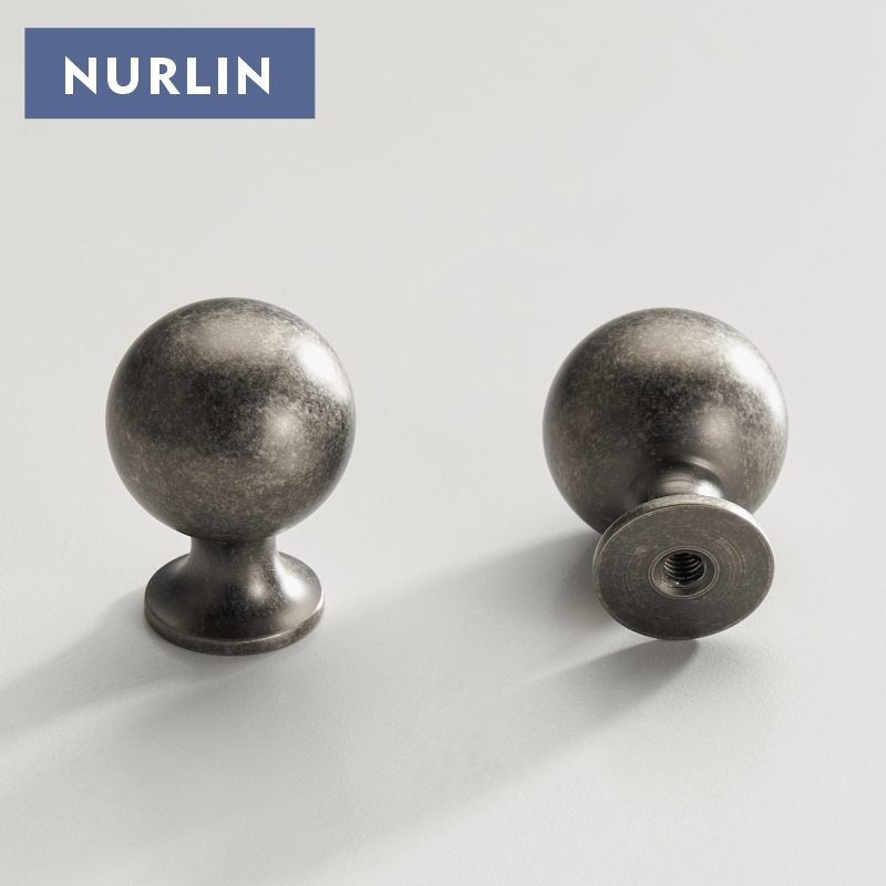 ホイールリンソリッドブラスラウンドアシャーリングハンドル、ア - Drawer Pull Gold のレビューと価格