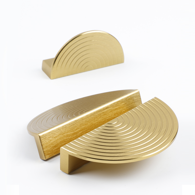 BaiNong 真鍮キャビネット取手ゴールド引き出し取手クロ - Drawer Pull Gold のレビューと価格