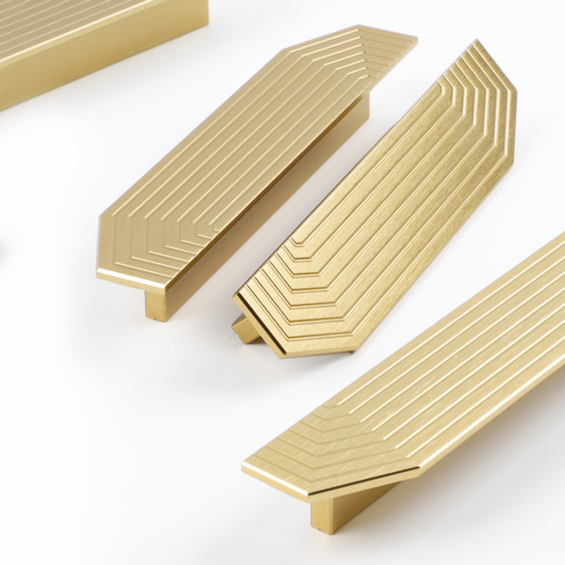 BaiNong 真鍮キャビネット取手ゴールド引き出し取手クロ - Drawer Pull Gold のレビューと価格