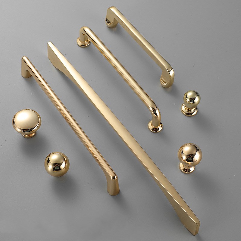 亜鉛合金ブライトゴールドキッチンキャビネットドアハンドルモダ - Drawer Pull Gold のレビューと価格