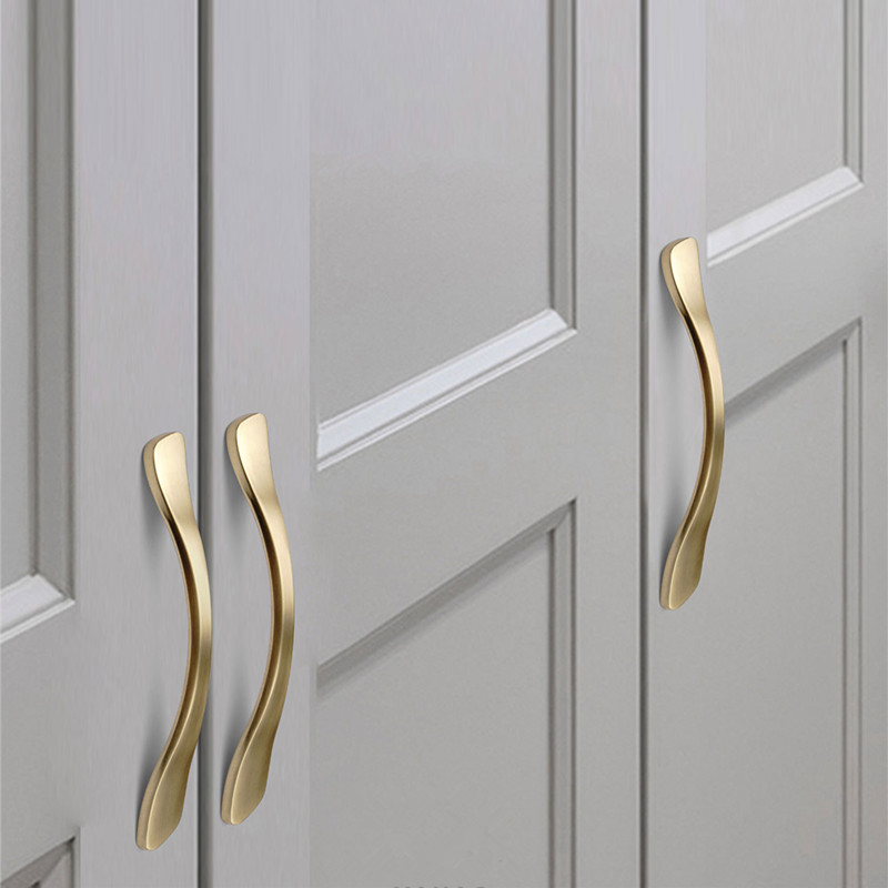 ゴールド家具ハンドルアルミキッチンプルワードローブキャビネッ - Drawer Pull Gold のレビューと価格