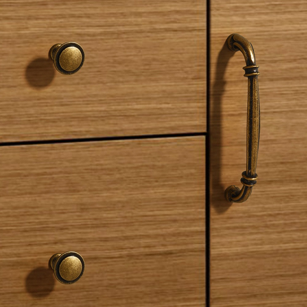 引き出し取手亜鉛合金ヴィンテージ銅キャビネットハンドルワード - Vintage Furniture Hardware Pulls のレビューと価格
